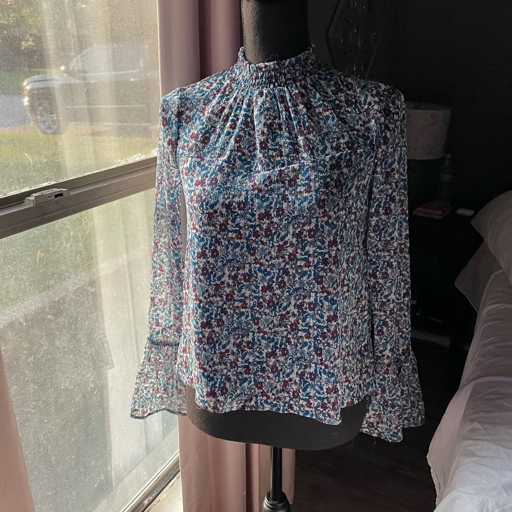 Cute Long Sleeve Blouse XS